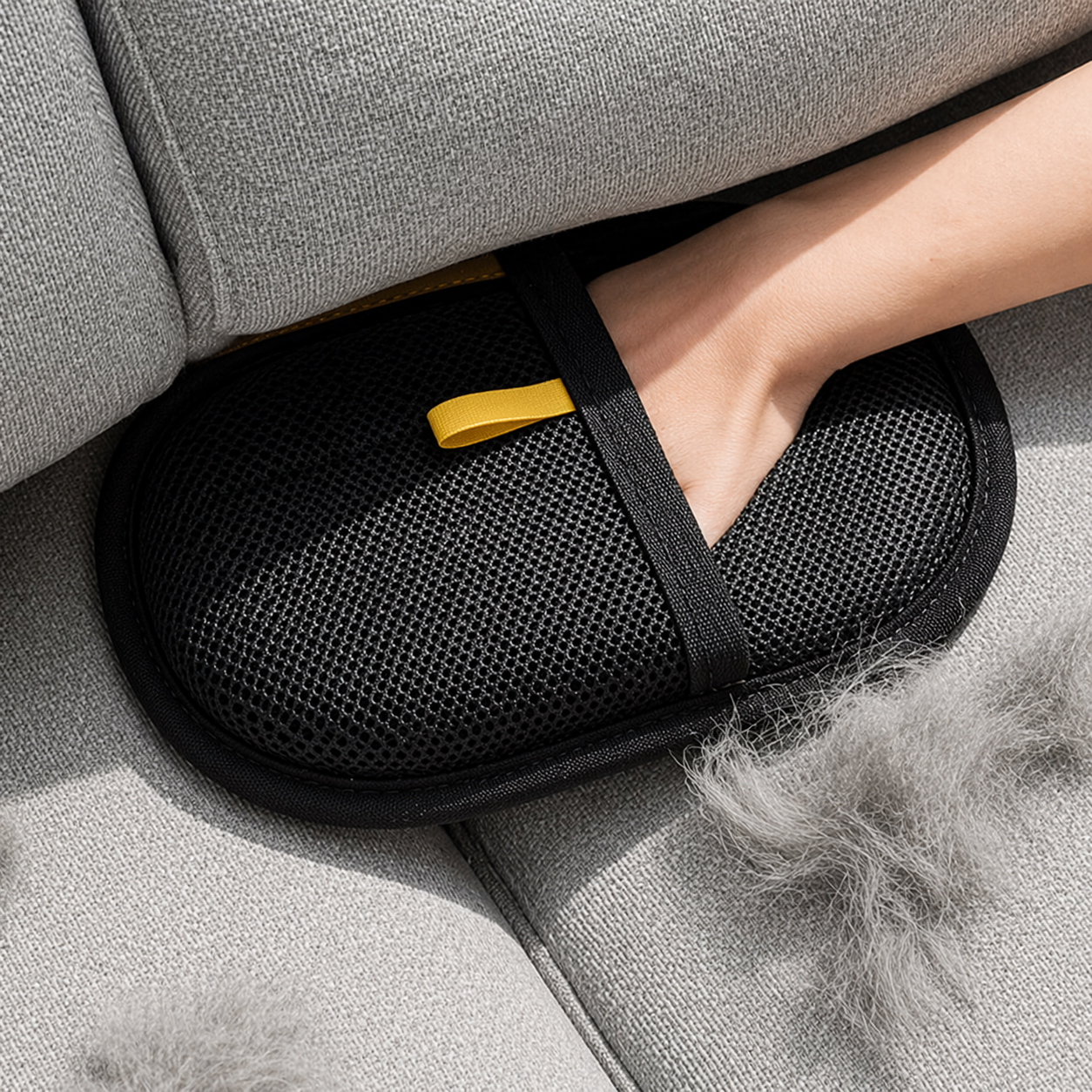 CleanMitt™ Fur Glove